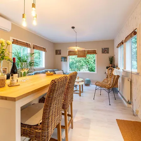 In Gelderland Near Woodlands *