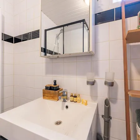 In Gelderland Near Woodlands Hattemerbroek